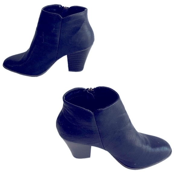 Charlotte Russe Black Boots Sz 9 - Picture 3 of 8